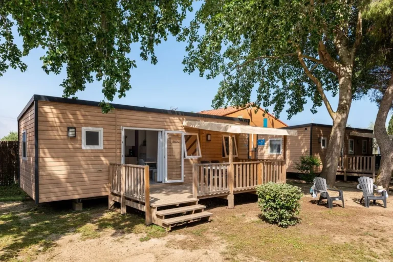 un mobil-home en camping